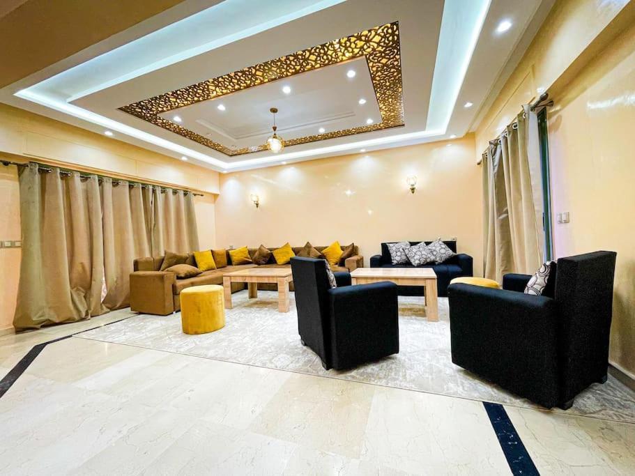 Appartement Luxury 3-bedrooms/terraces Gueliz Centre *